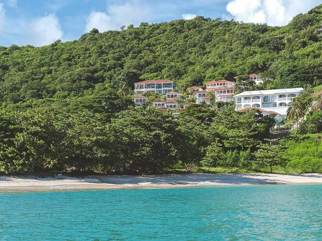 Mount Cinnamon Hotel and Beach Club 4